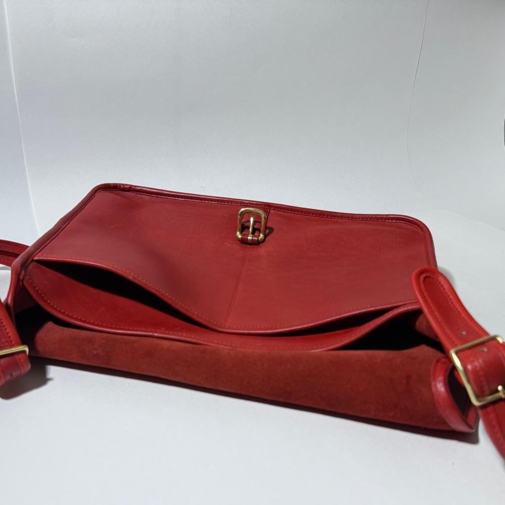 COACH Vintage Letter Brief from 1980s NYC Factory. Rich Red. Near Perfection. - Picture 10 of 16